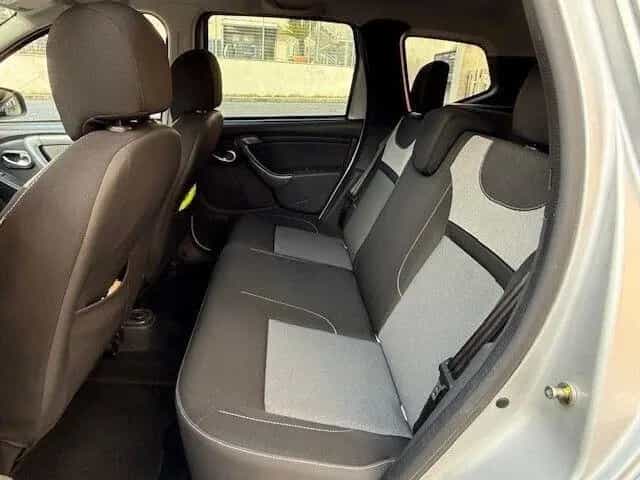 Dacia Duster 1.5 dCi 110CV Start&Stop 4x2 Laur&e 08/2018-photo-10