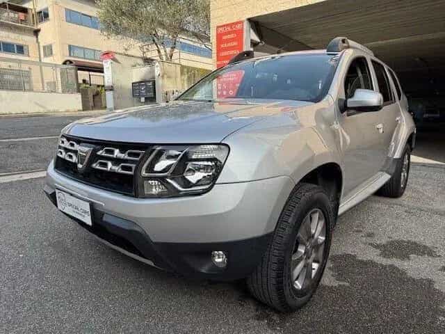 Dacia Duster 1.5 dCi 110CV Start&Stop 4x2 Laur&e 08/2018-photo-2