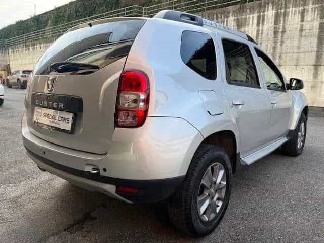 Dacia Duster 1.5 dCi 110CV Start&Stop 4x2 Laur&e 08/2018-photo-5