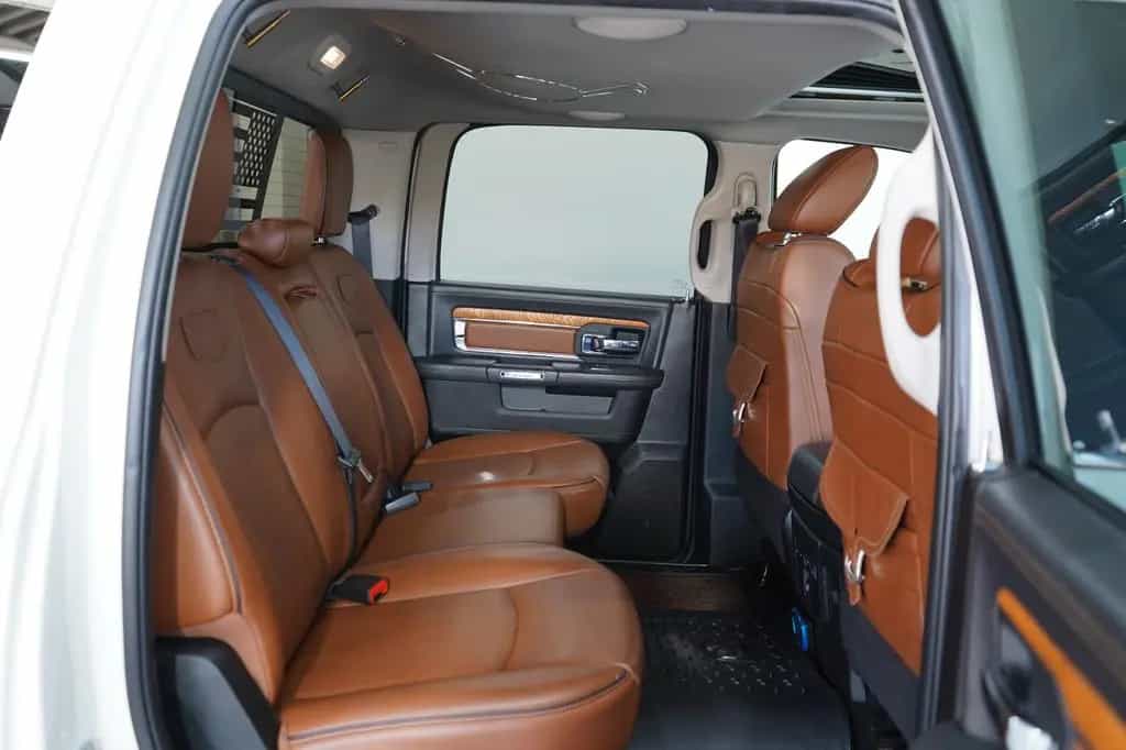 Dodge RAM 1500 5,7 HEMI 4x4 *2.Hand*LPG*22 Z.* 11/2018-photo-16