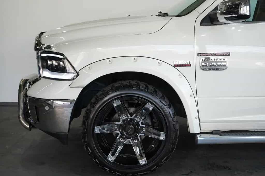 Dodge RAM 1500 5,7 HEMI 4x4 *2.Hand*LPG*22 Z.* 11/2018-photo-2
