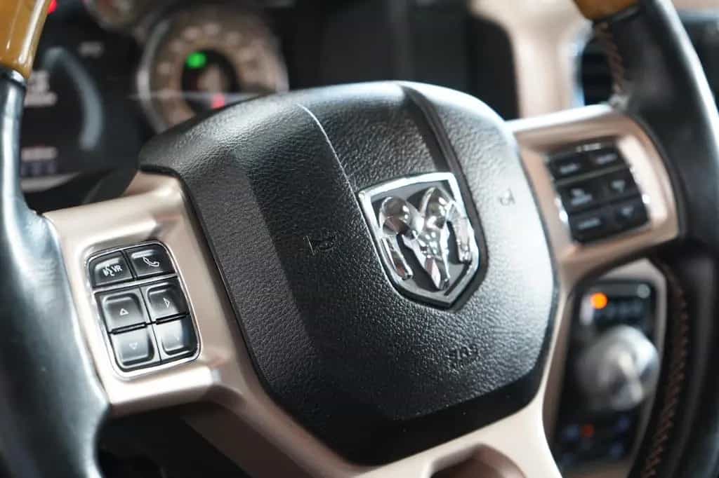 Dodge RAM 1500 5,7 HEMI 4x4 *2.Hand*LPG*22 Z.* 11/2018-photo-21