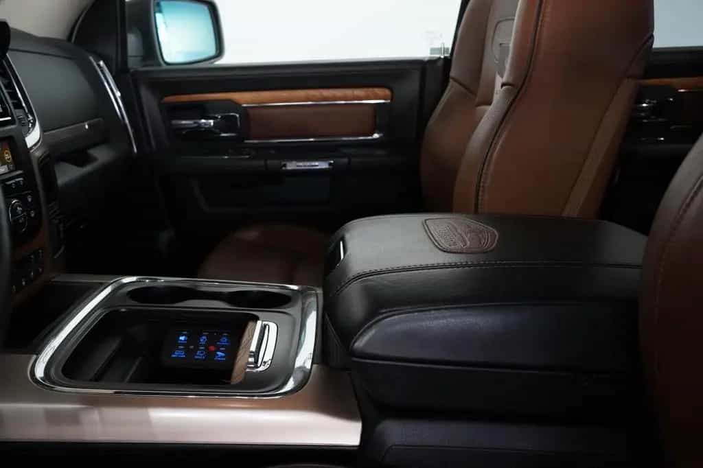 Dodge RAM 1500 5,7 HEMI 4x4 *2.Hand*LPG*22 Z.* 11/2018-photo-22