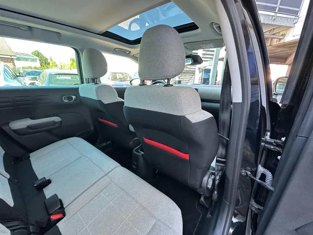 Citroën C3 Aircross PureTech 130 EAT6 Shine*Pano*AHK*HUD 12/2019-photo-36