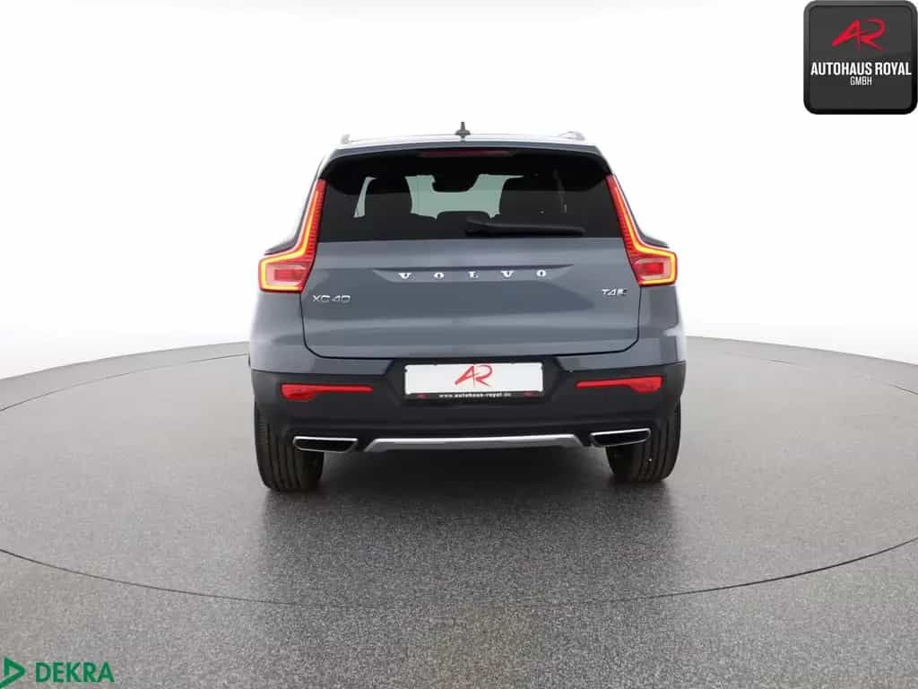 Volvo XC40 XC 40 2.0 T4 AWD INSCRIPTION H/K,MEMORY,KEYLESS 12/2019-photo-3