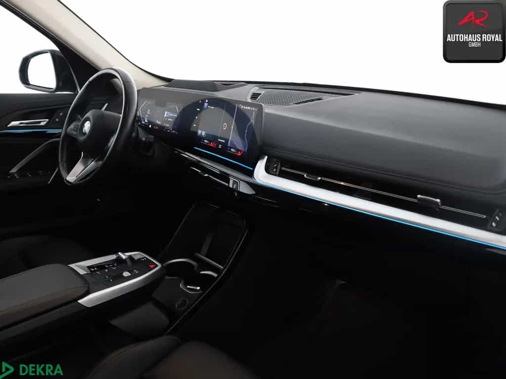 BMW X1 sDrive18d XLINE PANO,HUD,360°,KEYLESS,ACC,AHK 02/2023-photo-10