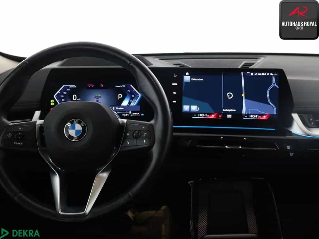 BMW X1 sDrive18d XLINE PANO,HUD,360°,KEYLESS,ACC,AHK 02/2023-photo-9