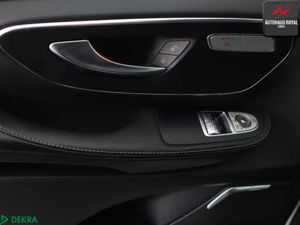 Mercedes-Benz V 300 d 4M AMG LANG STANDHZ,360GRAD,BURMESTER,SH 02/2020-photo-13