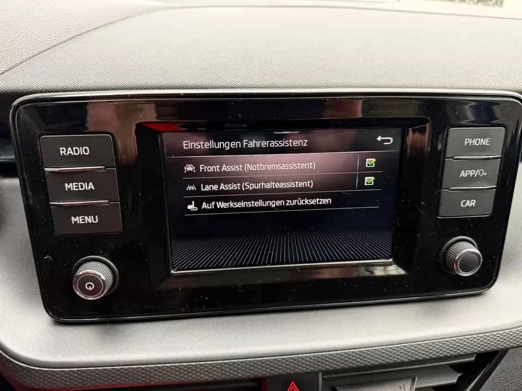 Skoda Scala Ambition Klimaautomatik  HU neu 11/2020-photo-16