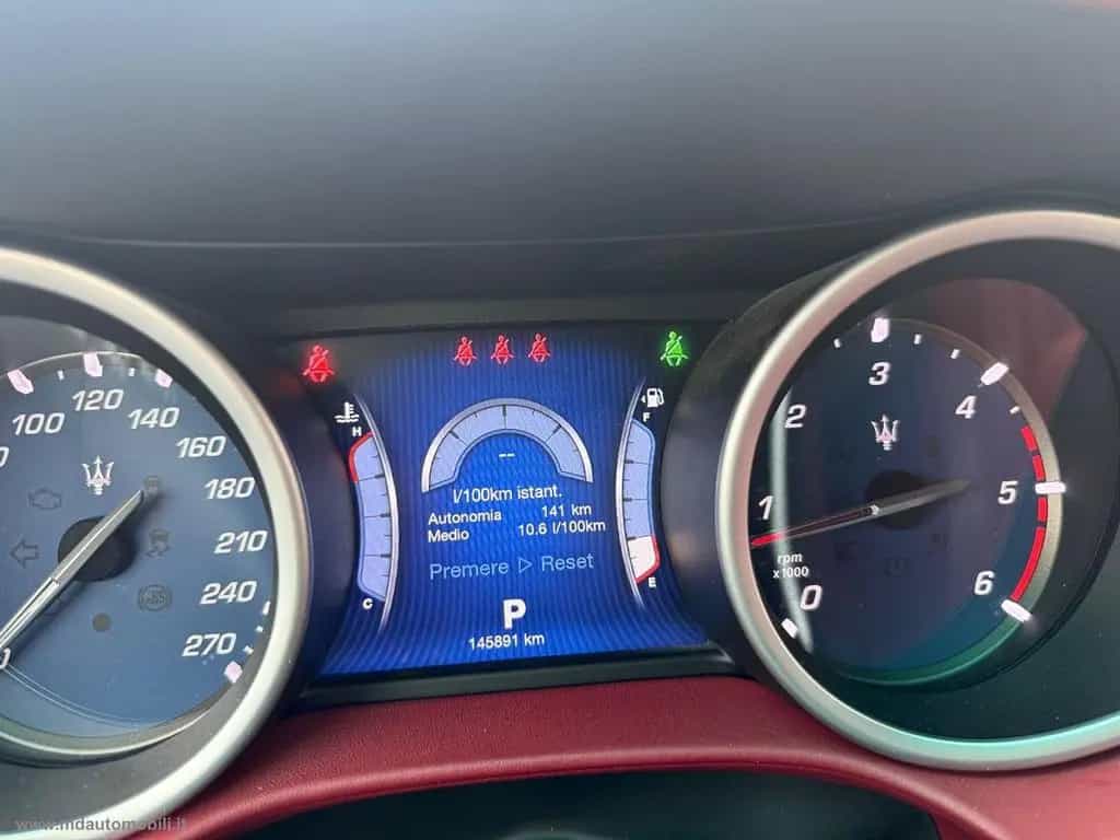 Maserati Ghibli MASERATI Ghibli V6 Diesel 275 CV CERCHI 20 STUPE 04/2015-photo-10