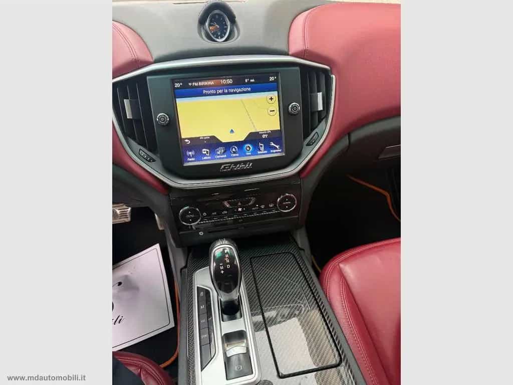 Maserati Ghibli MASERATI Ghibli V6 Diesel 275 CV CERCHI 20 STUPE 04/2015-photo-9