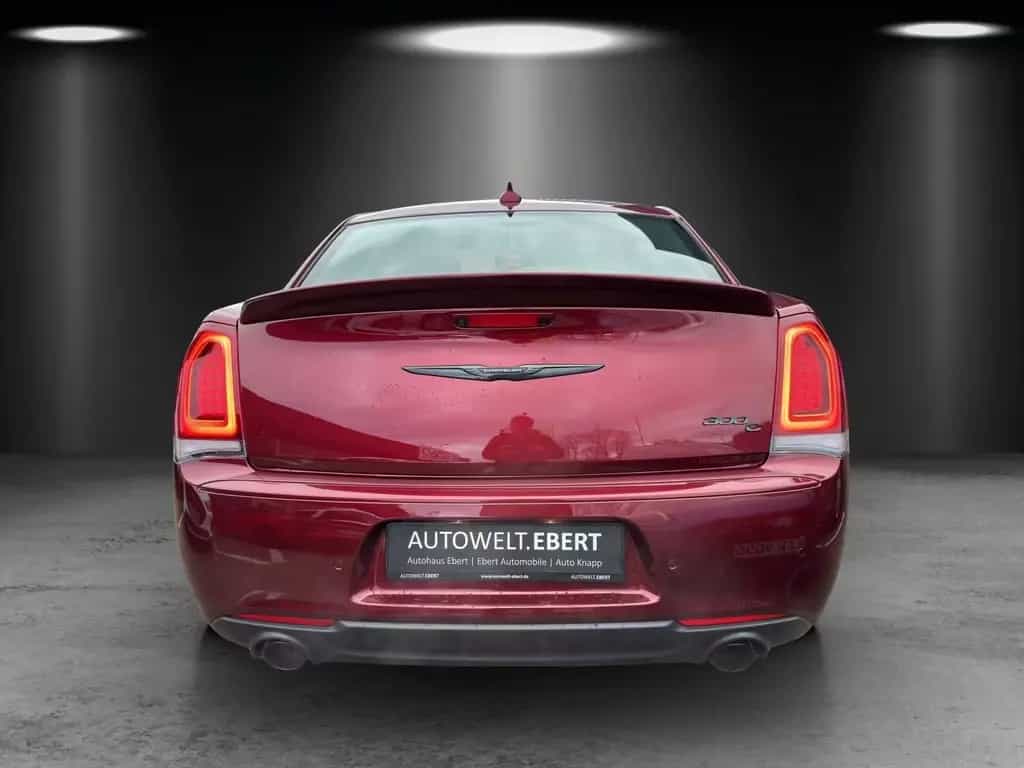 Chrysler 300C Final Edition 6.4 Hemi V8/LED/PANO/LEDER null-photo-3