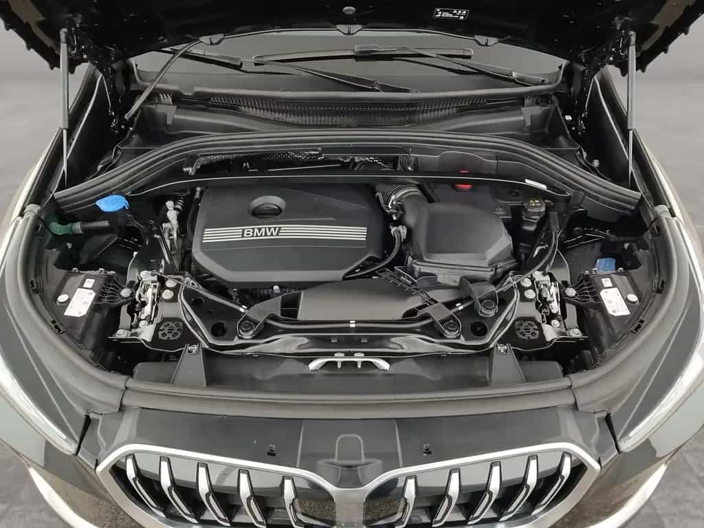 BMW X1 sDrive18i AHK Driv.Assist+ Kamera Sportsitze 12/2022-photo-12