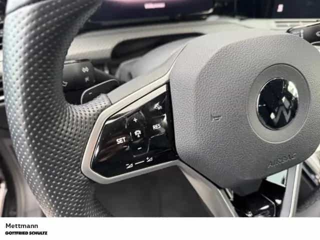 Volkswagen Golf Var. 2.0 TSI R-Line DSG LED NAVI AHK STHZG 11/2022-photo-12