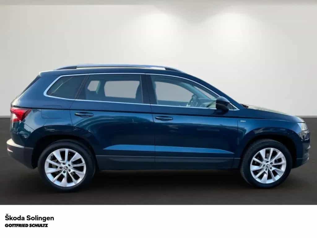 Skoda Karoq 2.0 TDI 4x4 Clever DSG   AHK   Standheizun 01/2022-photo-2