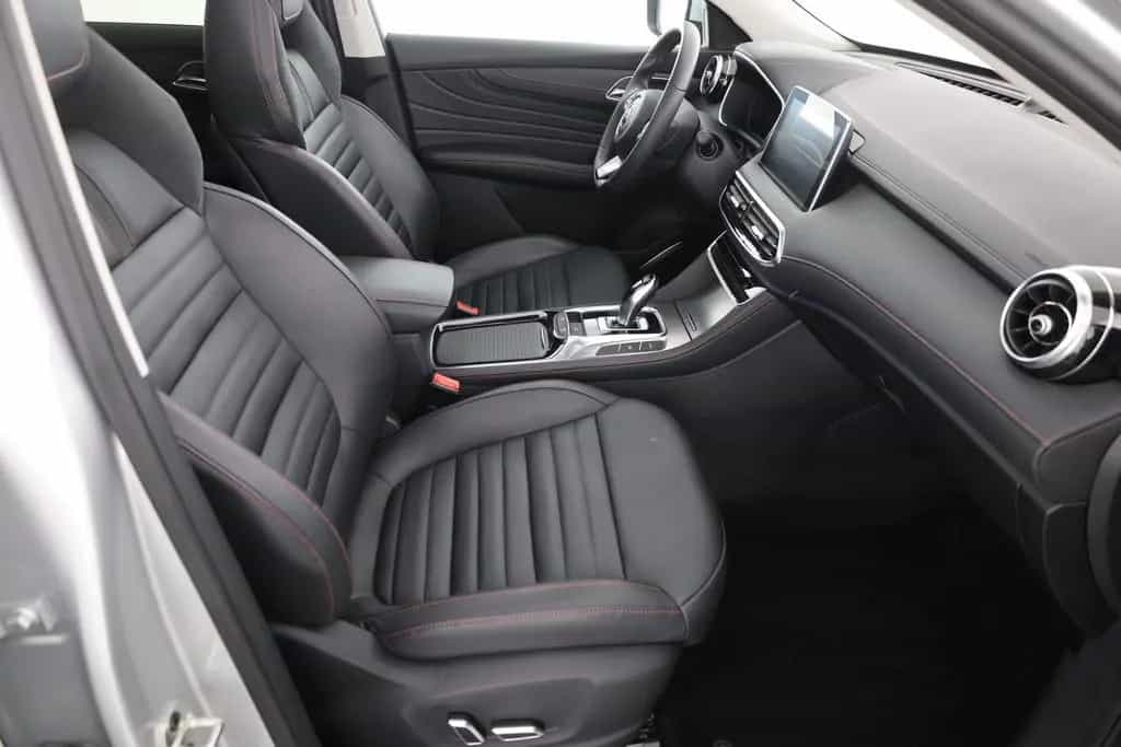 MG HS 1.5 T-GDI Luxury Aut. LED ACC Navi 360° Pano 02/2024-photo-19