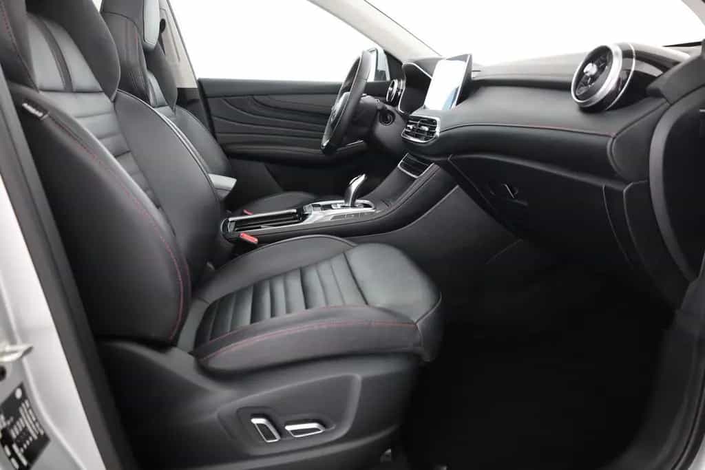 MG HS 1.5 T-GDI Luxury Aut. LED ACC Navi 360° Pano 03/2024-photo-22