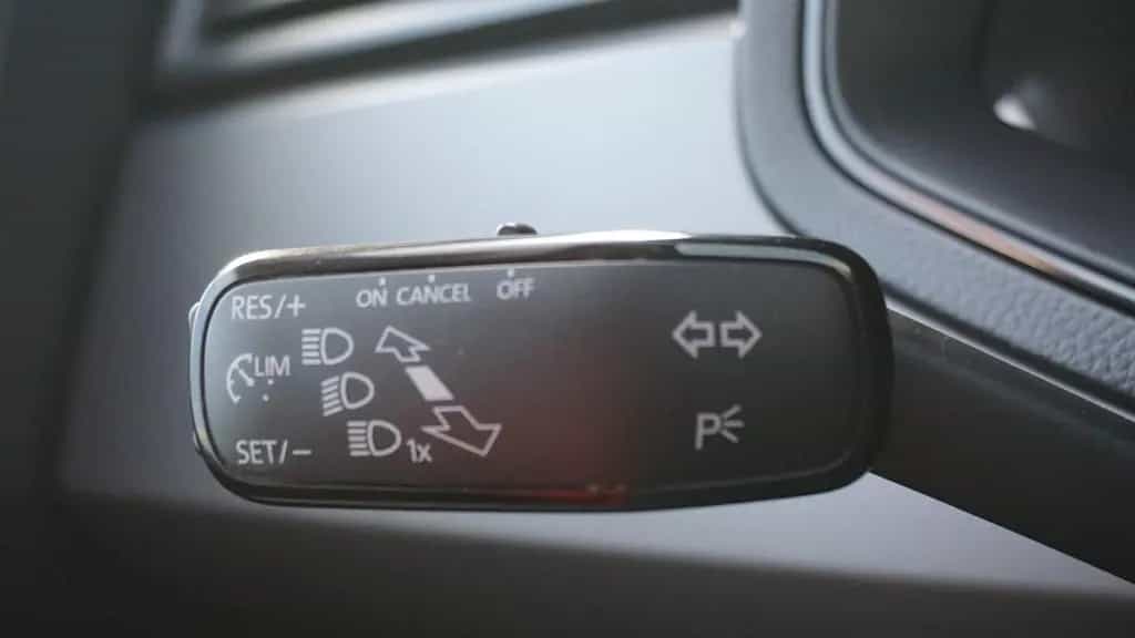 Seat Ibiza 1.0 TSI Style Beats LED Navi Sitzheizung 11/2020-photo-19