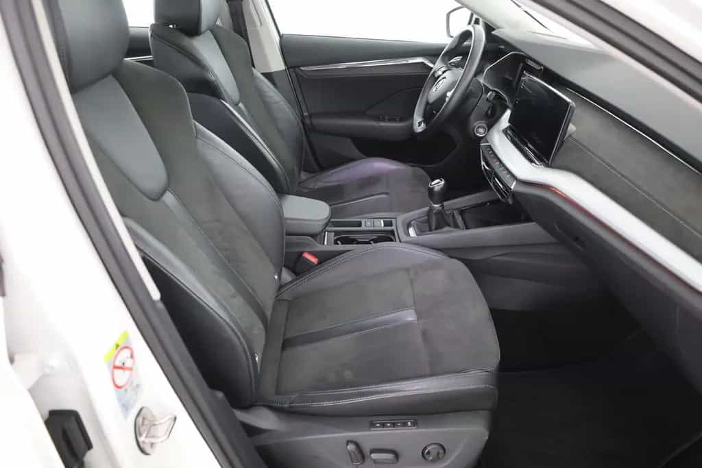 Skoda Octavia Combi 1.5 TSI First Edition LED Navi ACC 01/2021-photo-22