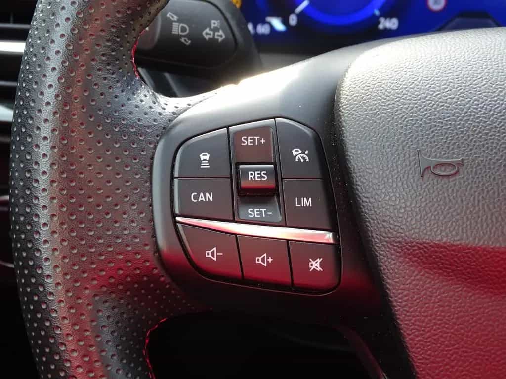 Ford Puma 1.0 M-Hybrid ST-Line LED Navi Kamera AHK 04/2020-photo-20