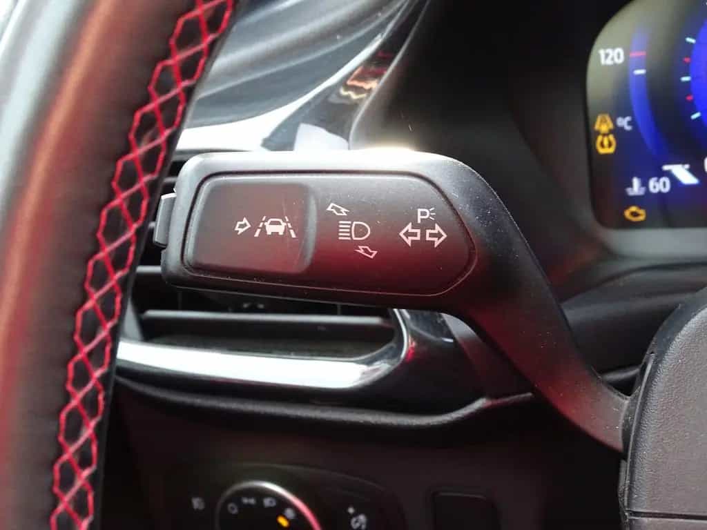 Ford Puma 1.0 M-Hybrid ST-Line LED Navi Kamera AHK 04/2020-photo-23