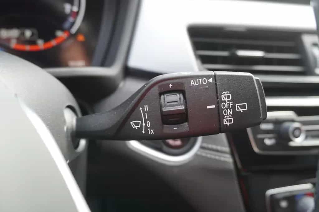 BMW X2 20i sDrive LED Navi Sitzheizung Tempomat PDC 09/2019-photo-22