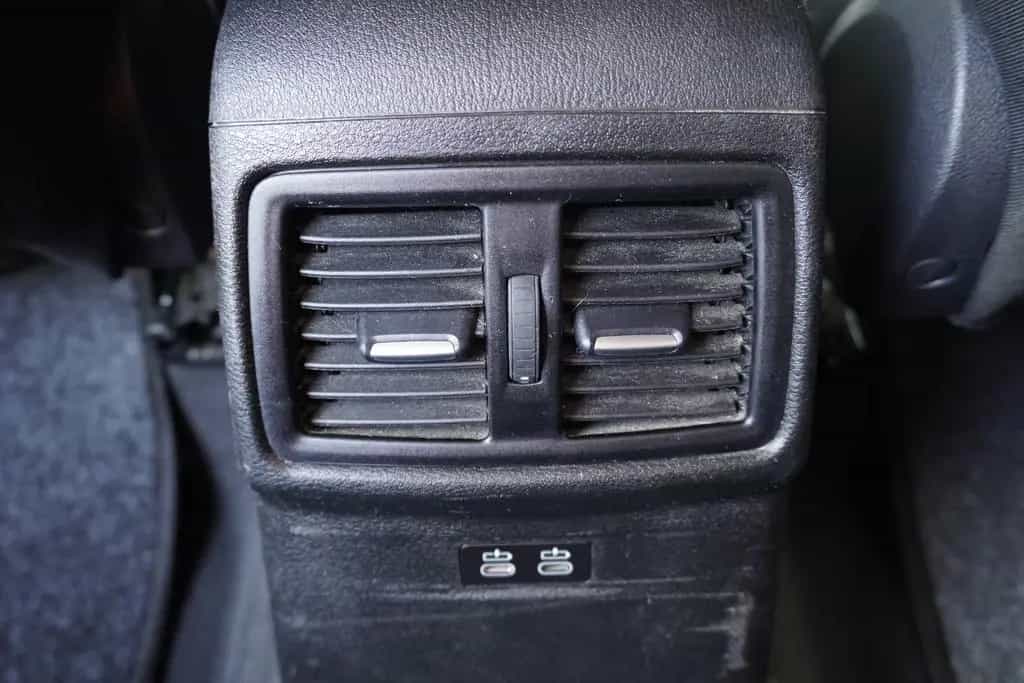 BMW X2 20i sDrive LED Navi Sitzheizung Tempomat PDC 09/2019-photo-33