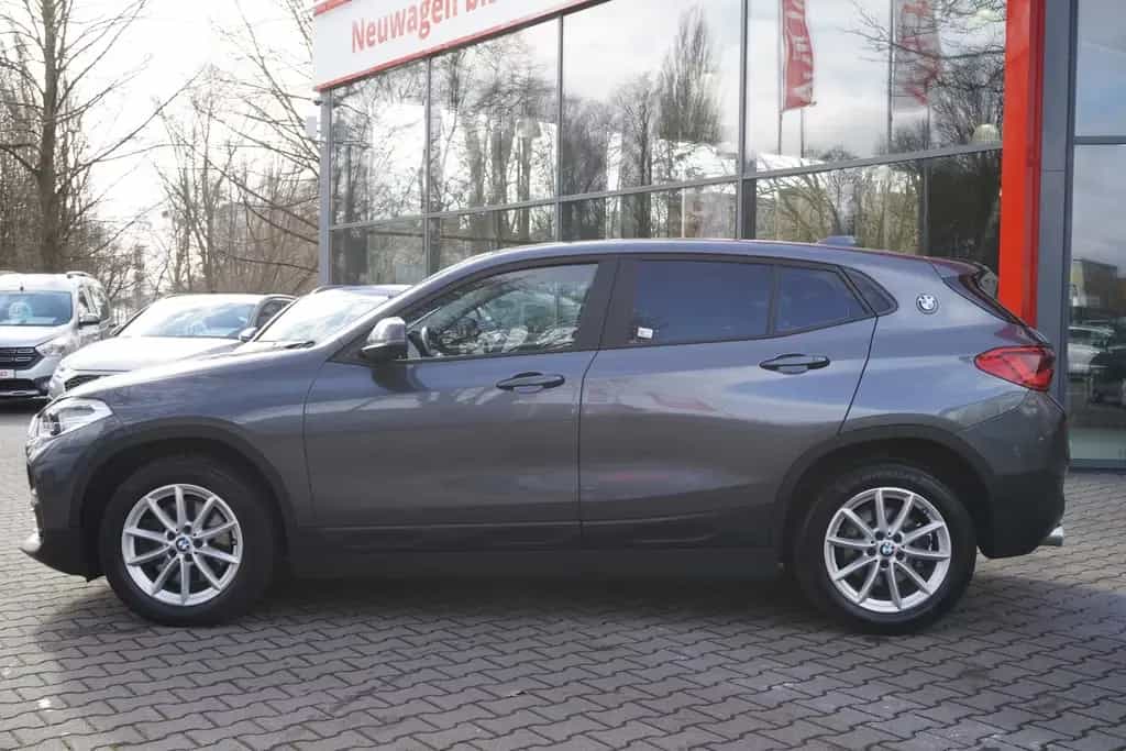 BMW X2 20i sDrive LED Navi Sitzheizung Tempomat PDC 09/2019-photo-8