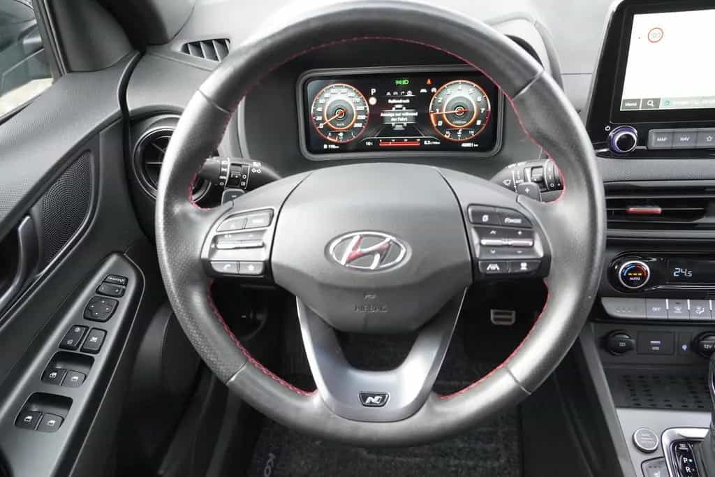 Hyundai KONA 1.6 T-GDI N Line Klimaaut. LED Kamera 08/2021-photo-23