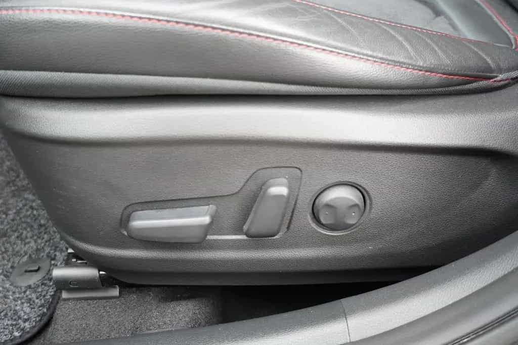 Hyundai KONA 1.6 T-GDI N Line Klimaaut. LED Kamera 08/2021-photo-33