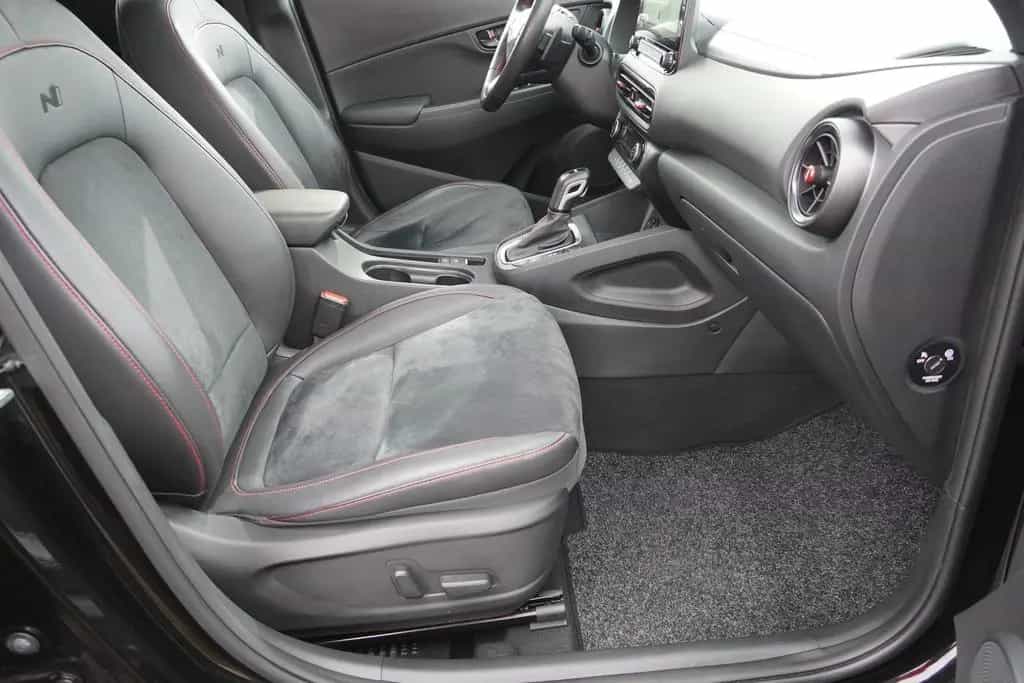 Hyundai KONA 1.6 T-GDI N Line Klimaaut. LED Kamera 08/2021-photo-34