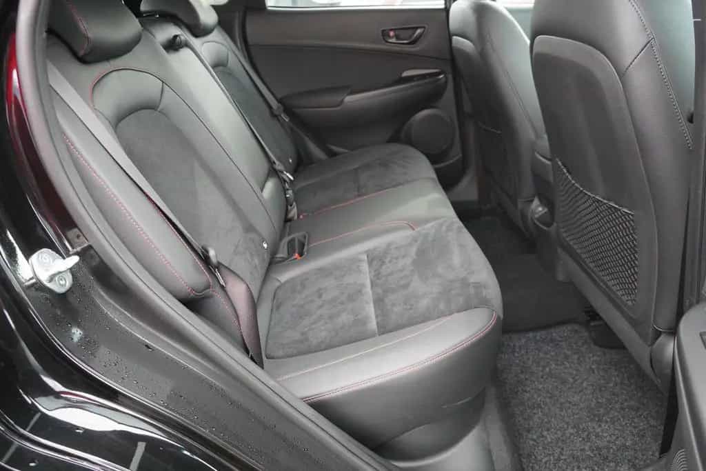 Hyundai KONA 1.6 T-GDI N Line Klimaaut. LED Kamera 08/2021-photo-36