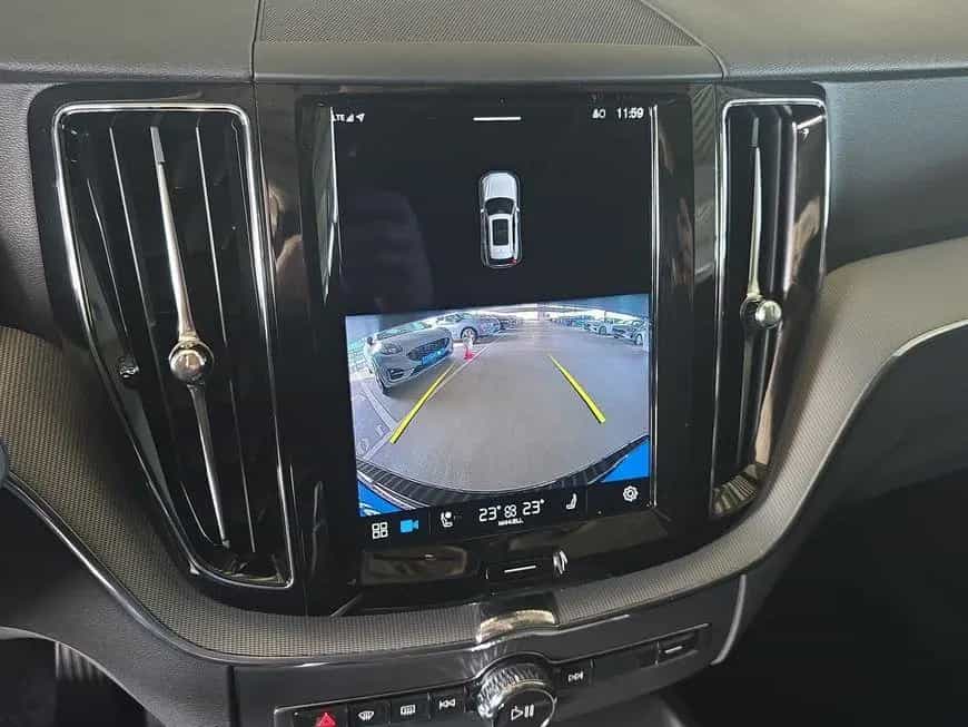 Volvo XC60 B4 D Plus Bright 01/2023-photo-16