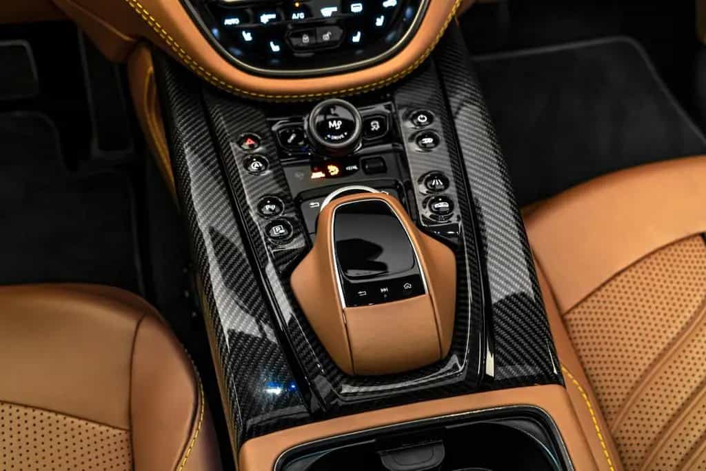 Aston Martin DBX 707 4.0 V8*Massage*Carbon*Keramik 07/2022-photo-13