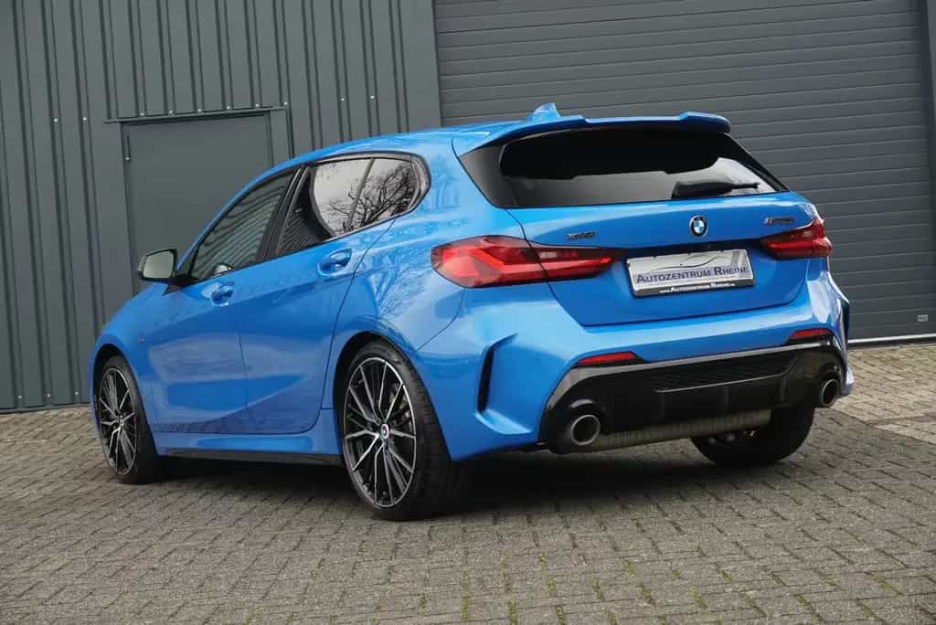 BMW M135 i xD HUD Schalensitz E.Klappe Kamera H/K ACC 03/2020-photo-4