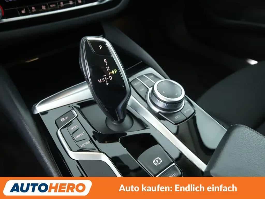 BMW 520 5er 520d Sport Line 11/2019-photo-22