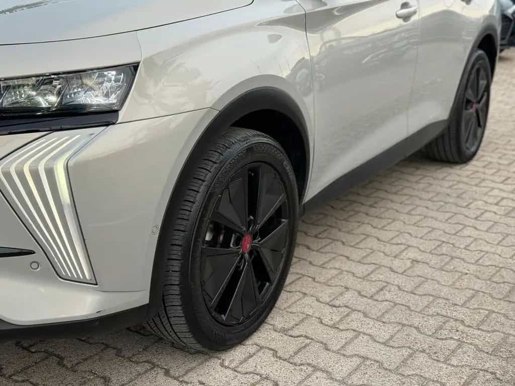 DS Automobiles DS7 (Crossback) Nuova Ds 7 BlueHDi 130 aut. Performance Line Las 05/2023-photo-2