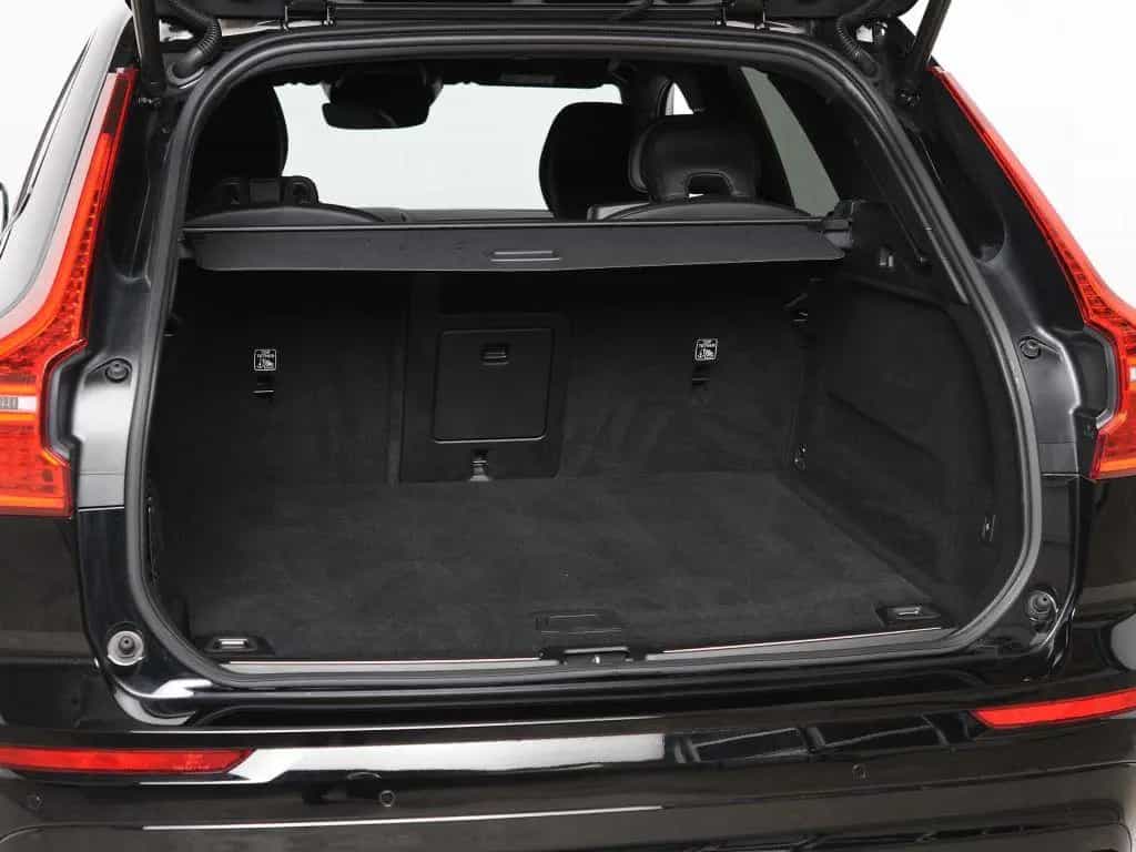 Volvo XC60 B4 D AWD Geartronic R-Design *Xenium * AHK* 05/2021-photo-16