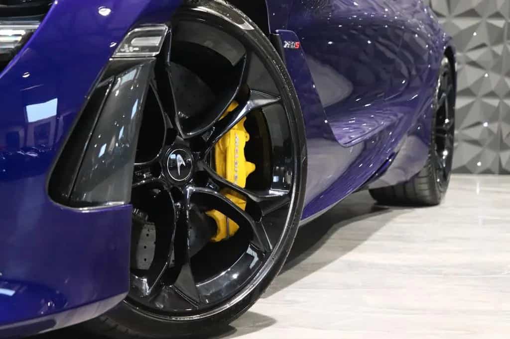 McLaren 720S Spider - MSO - Carbon - Lift - B&W 02/2020-photo-11