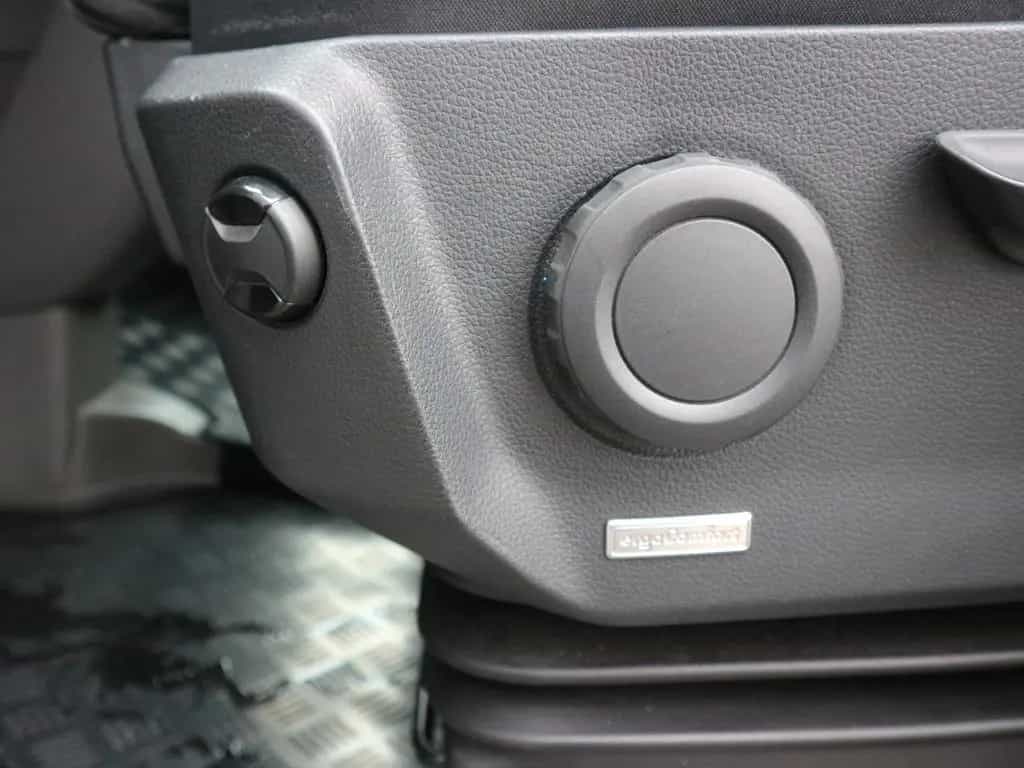 MAN TGE 2.0 TDI Kombi /9Sitzer/SmartFloor/Navi/ACC/L 04/2019-photo-7