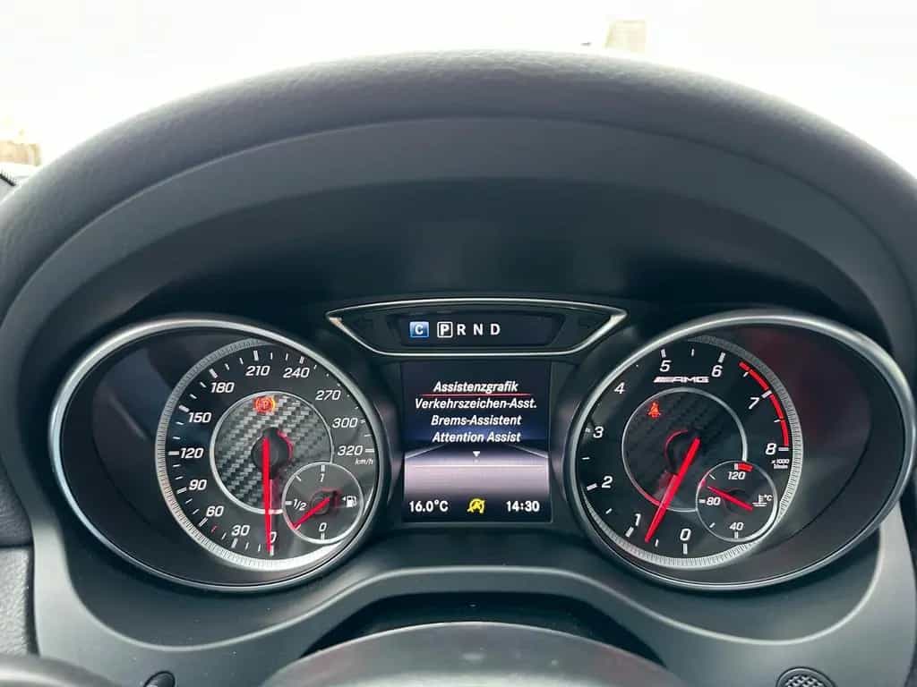 Mercedes-Benz CLA-Class 45 AMG SB 4M LED MEMORY H/K PANORAMA KAMERA 01/2020-photo-17