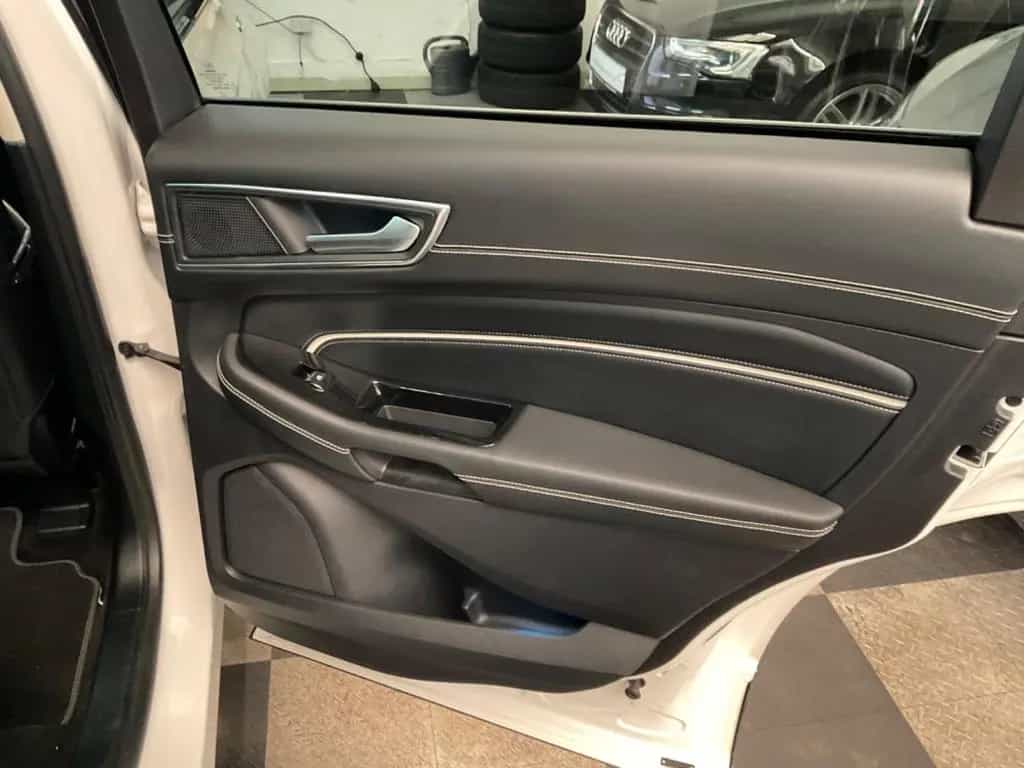 Ford Edge 2,0l 4x4 VIGNALE Aut.,DAB,SH,Pano,AHK,voll 01/2019-photo-22