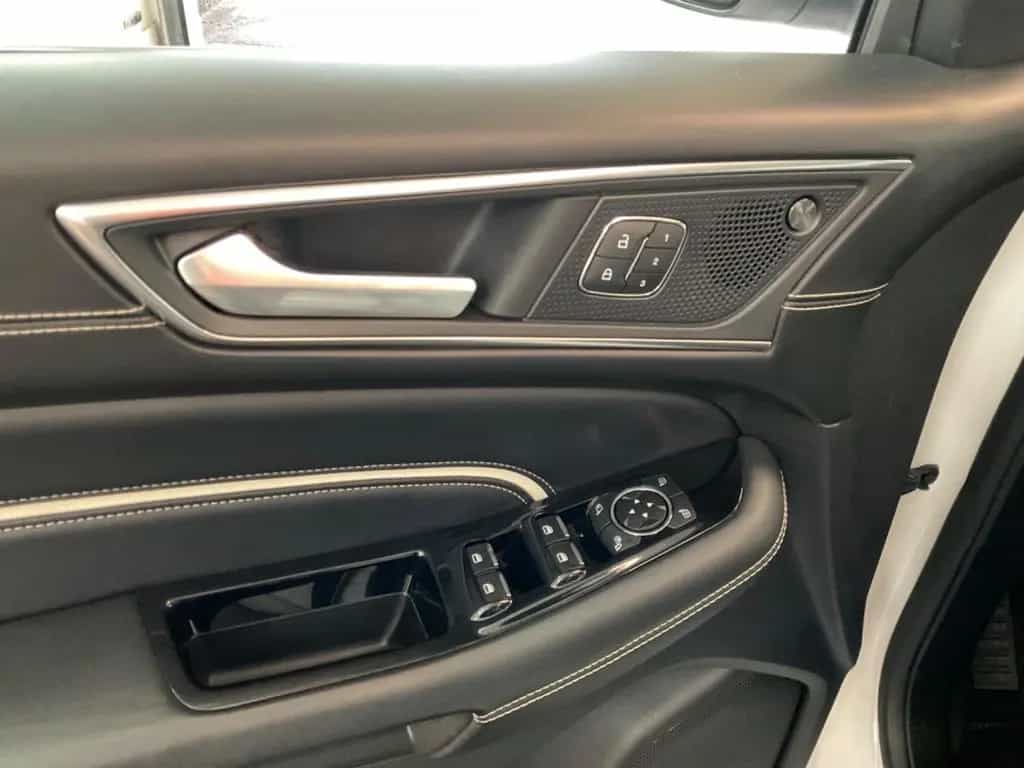 Ford Edge 2,0l 4x4 VIGNALE Aut.,DAB,SH,Pano,AHK,voll 01/2019-photo-32