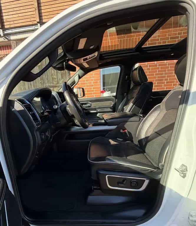 Dodge RAM LARAMIE-PANORAMA !!! 07/2024-photo-18