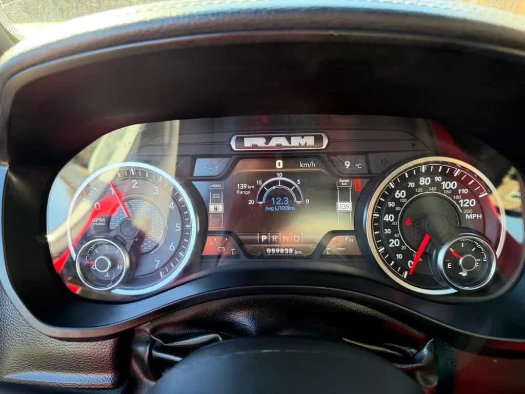 Dodge RAM LARAMIE-PANORAMA !!! 07/2024-photo-22