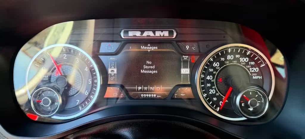 Dodge RAM LARAMIE-PANORAMA !!! 07/2024-photo-23