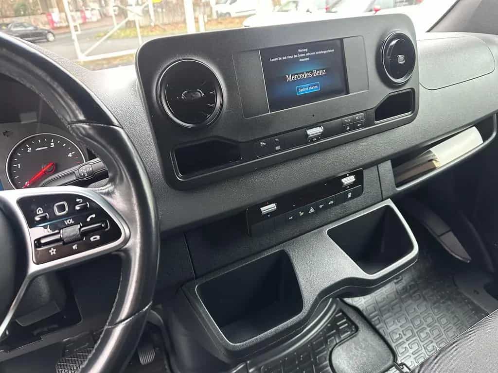 Mercedes-Benz Sprinter 314 CDI RWD L2 2 x Zusatzheizung Regale 11/2019-photo-12