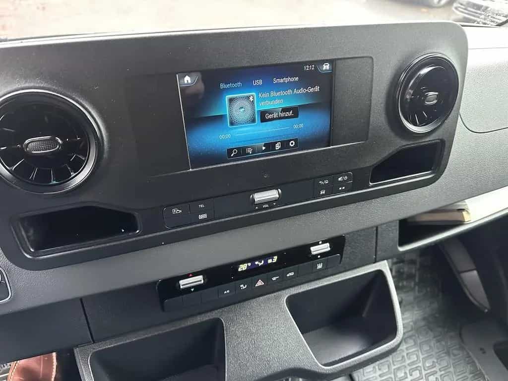 Mercedes-Benz Sprinter 314 CDI RWD L2 2 x Zusatzheizung Regale 11/2019-photo-20