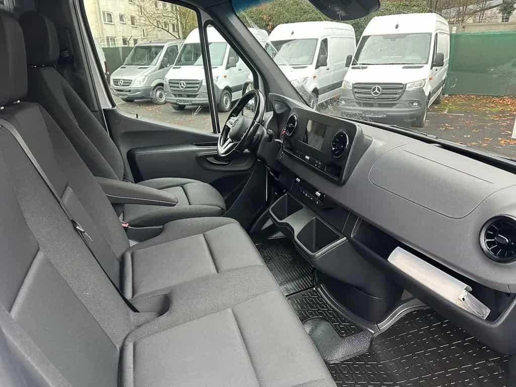 Mercedes-Benz Sprinter 314 CDI RWD L2 2 x Zusatzheizung Regale 11/2019-photo-28