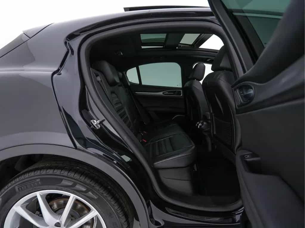 Alfa Romeo Stelvio 2.2d AWD Q4 Super Aut. *PANO | LEATHER | 01/2018-photo-10